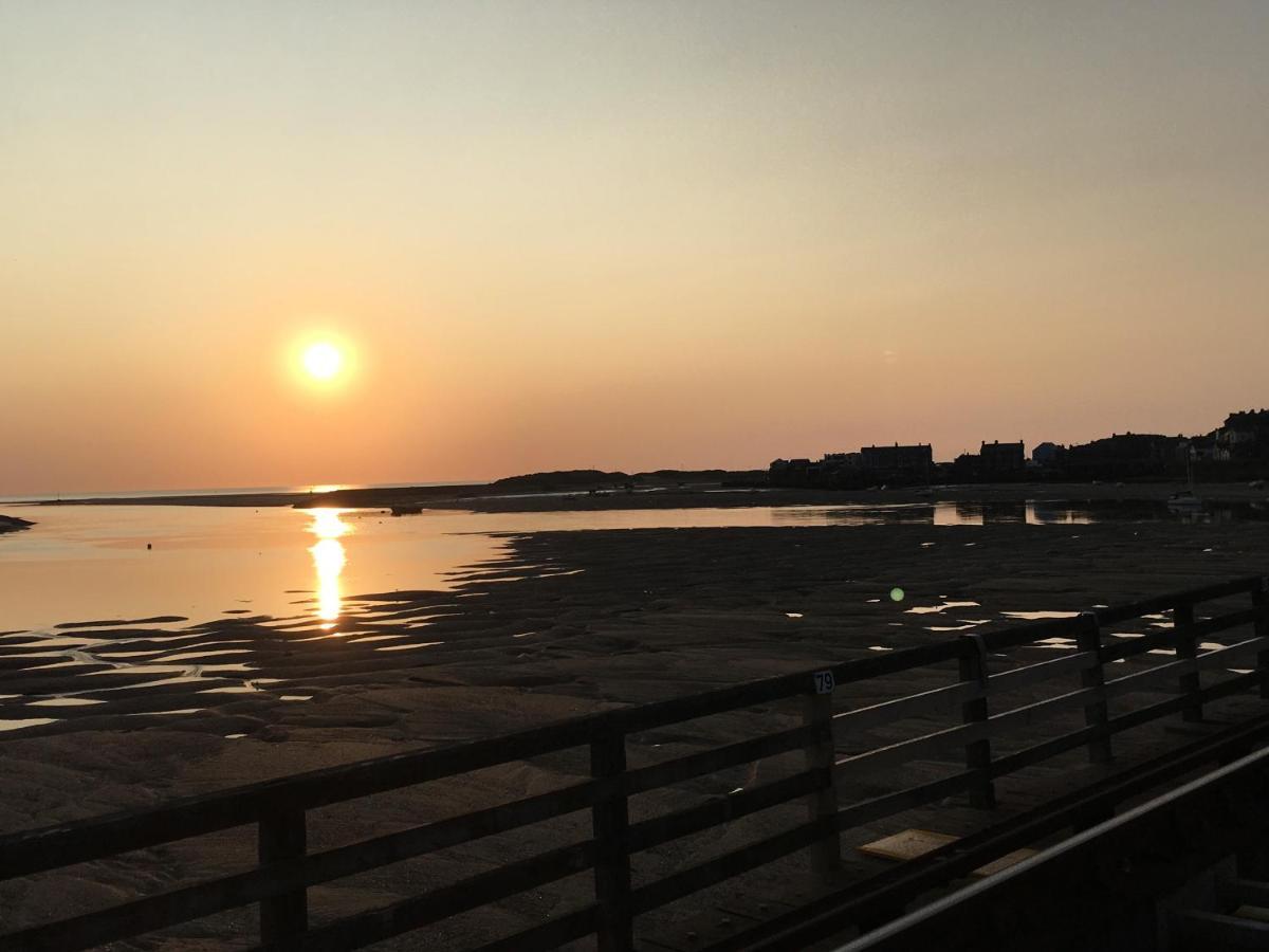 Deu-Ddrws Villa Barmouth Eksteriør bilde